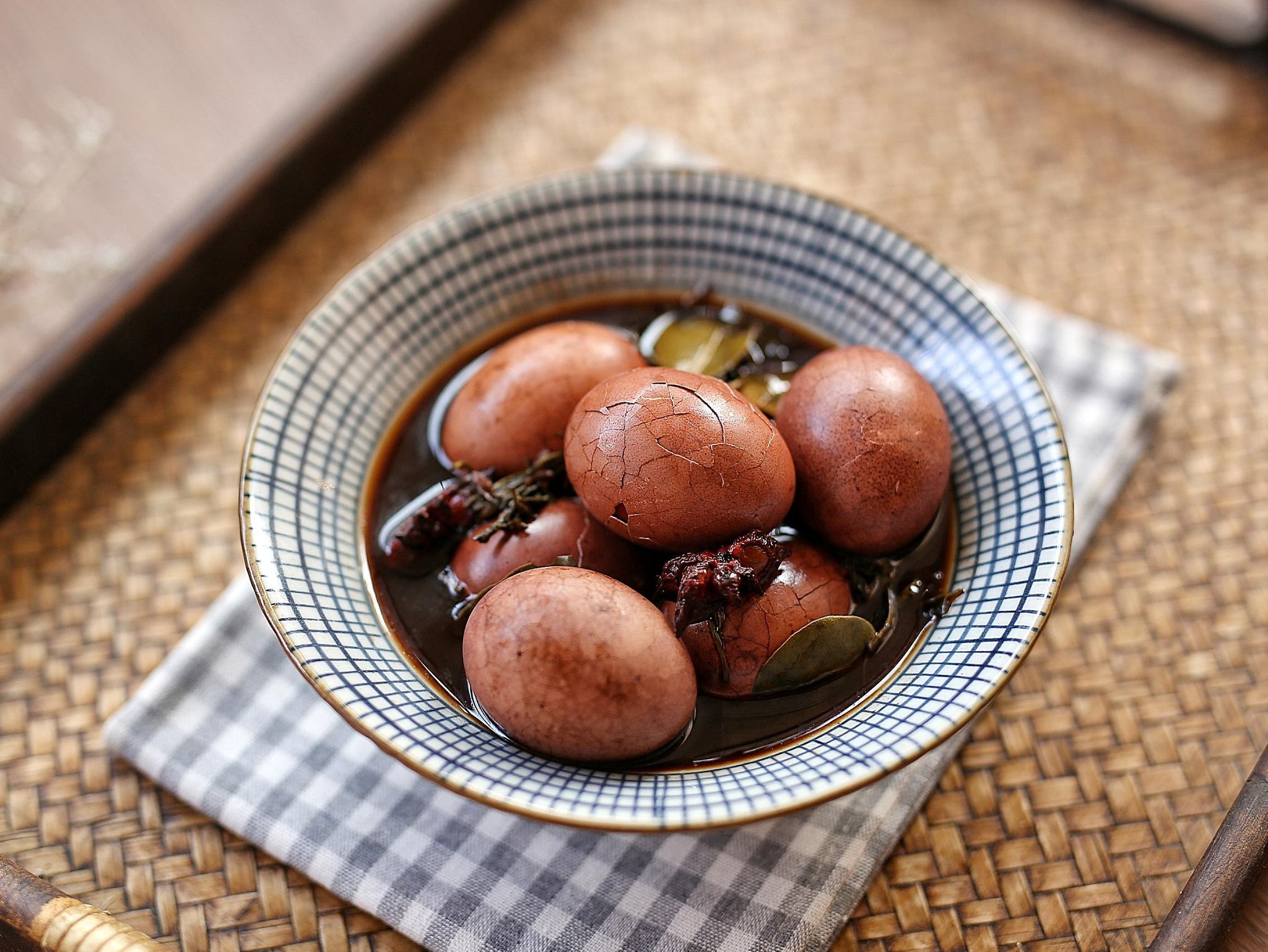 做五香茶叶蛋,用对"五香"很重要,方法教给你,不咸不涩刚刚好