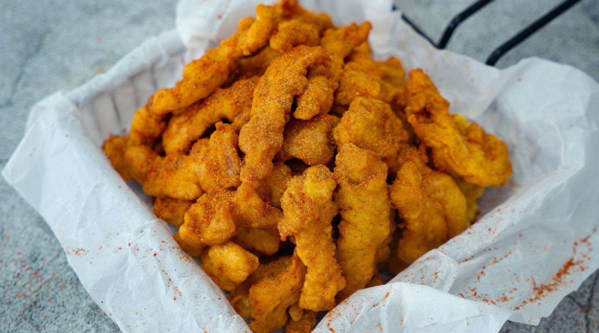 今日美食椒盐小酥肉条