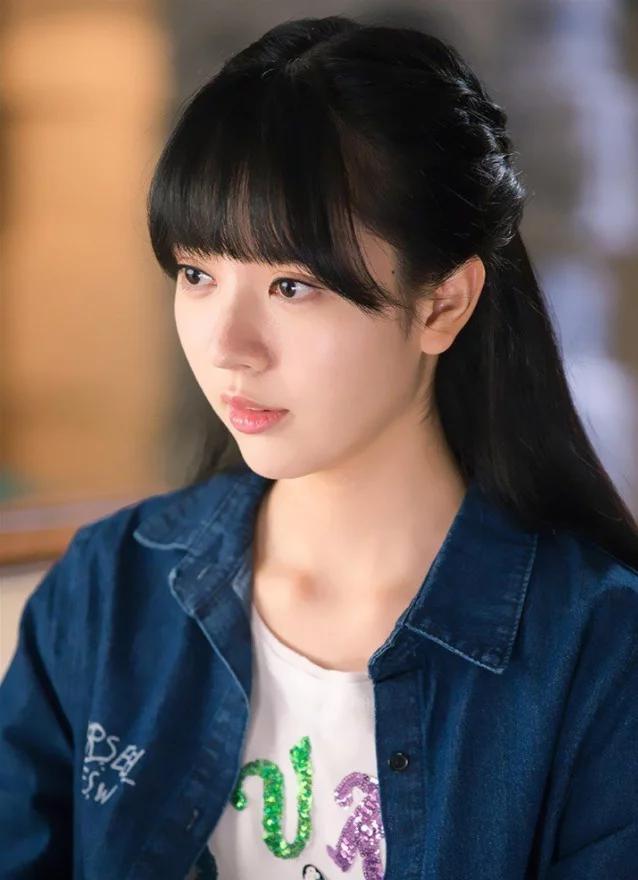 有种"整容"叫《旋风少女》曲光雅,她掀刘海的那刻,谁不心动