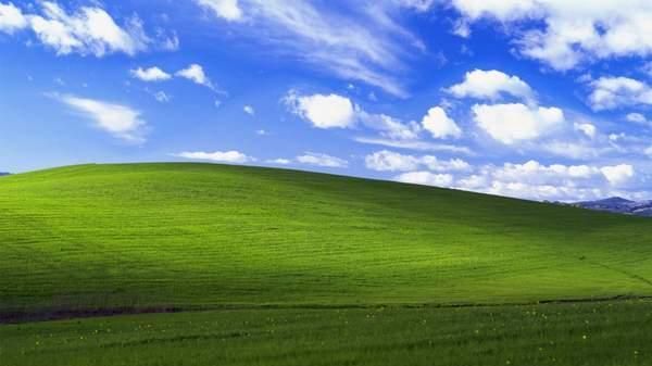 玩家用《微软飞行模拟》"还原"winxp系统经典壁纸