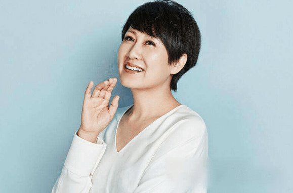 两人同时演《渴望》,如今一人成妈妈专业户,一人却有意放慢脚步|杨青