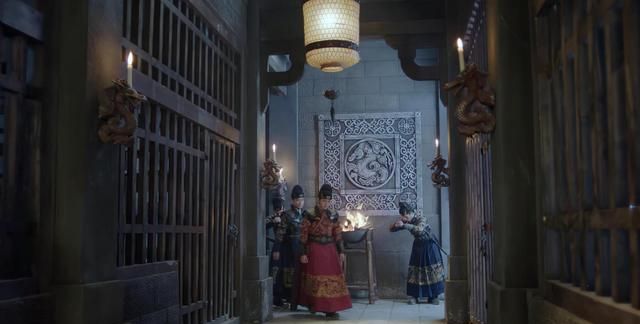 锦衣之下四40为了保护家人陆绎从诏狱阎王变身暖心外卖哥