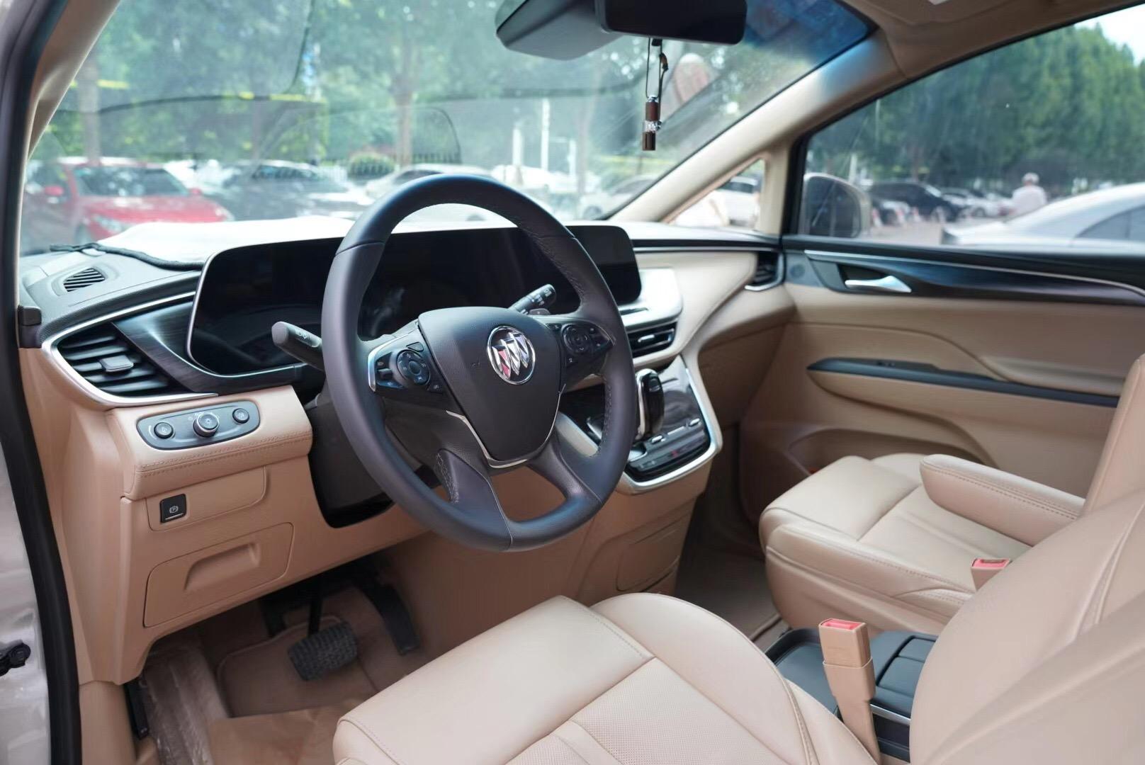 别克gl8贴隐形车衣漆面无划痕石家庄永诚