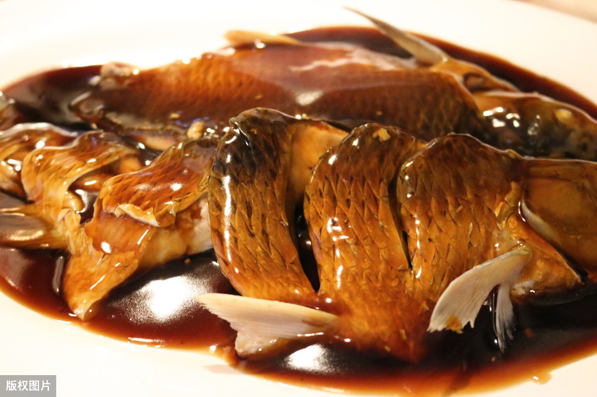 鱼肉就得这么做才好吃正宗西湖醋鱼做法