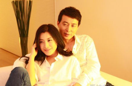 这对明星夫妻低调零绯闻结婚9年夫妻相十足婚后知名度下降