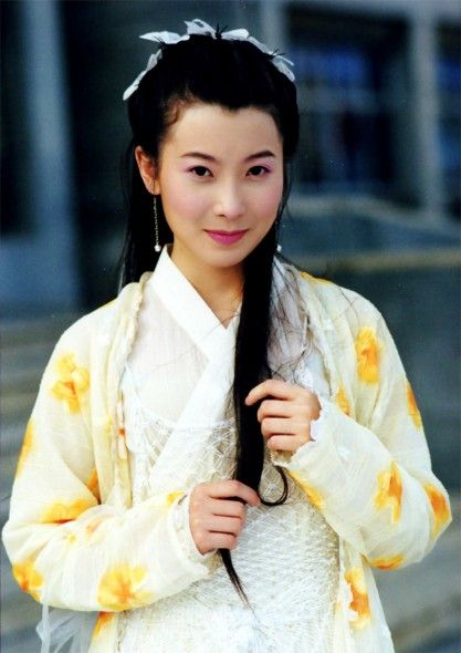 她是一个星二代是武林外史中的朱七七张棪琰近况如何