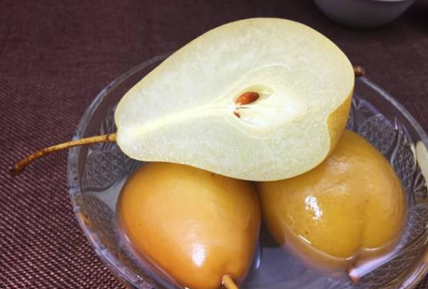 在云南红河,个旧的水泡梨,清甜爽口,你吃过吗?