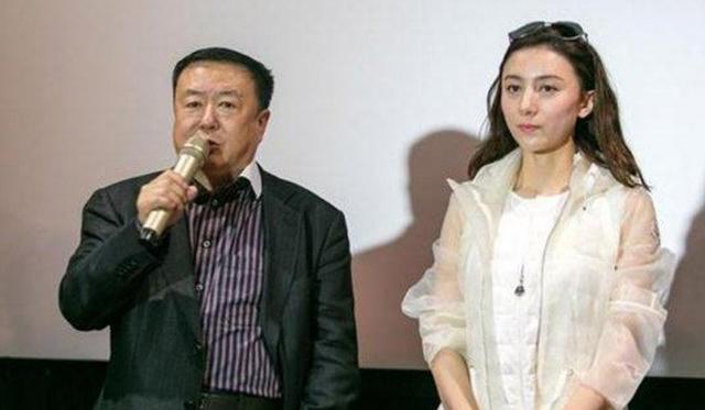 尤小刚|周庭伊|两个人_新浪新闻