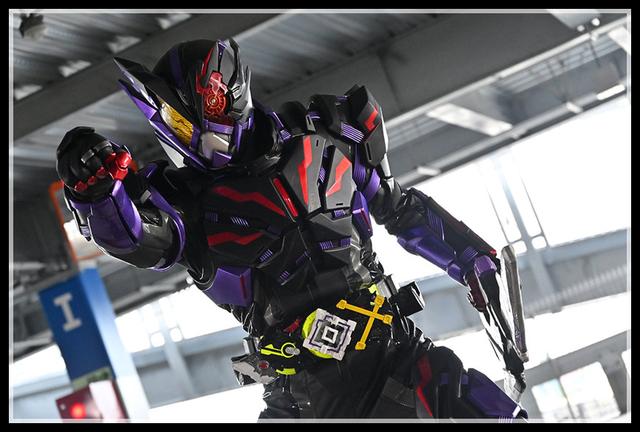 假面骑士01最终话灭变身新亚克毒蝎形态究极boss很霸气