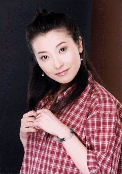 她是一个星二代是武林外史中的朱七七张棪琰近况如何