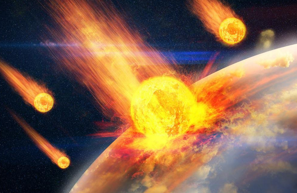 巨大"火球"袭来,从印度洋上空2950千米处掠过,有惊无险