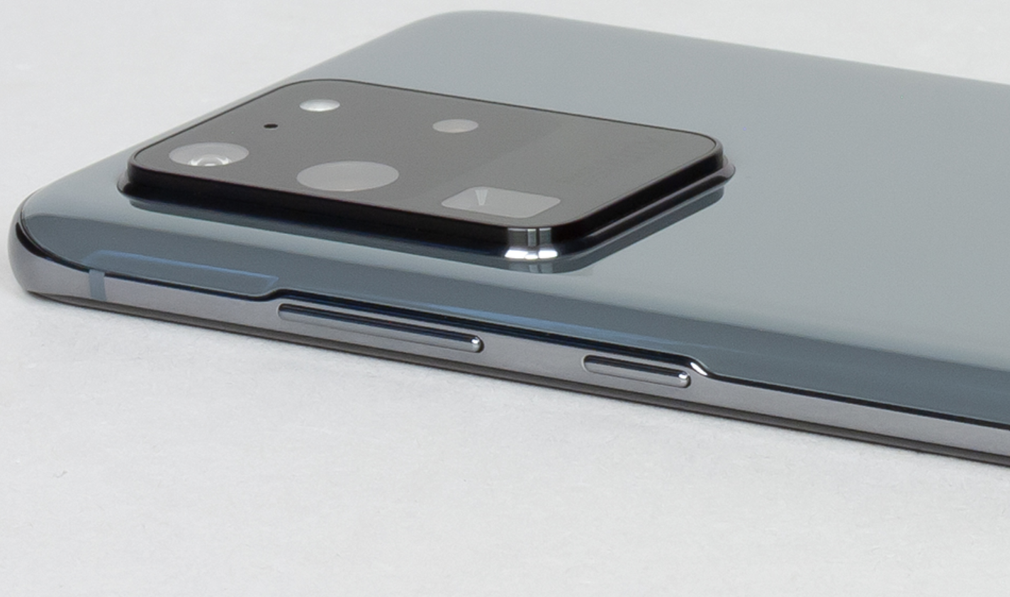 围观三星盖世s20ultra评测炫耀亿级镜头和百倍变焦