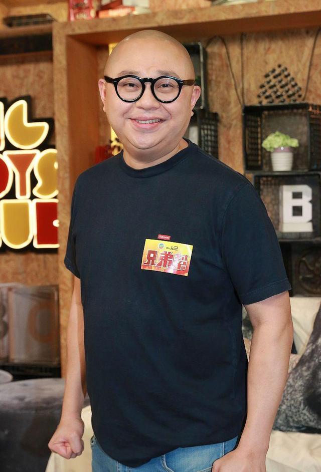 tvb艺人林盛斌为独子庆生尽享天伦,一人养四娃压力大放弃再生