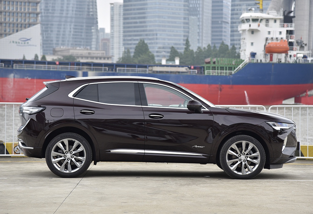 还在坐等全新汉兰达？这3款SUV气场出众，15-40万都能选