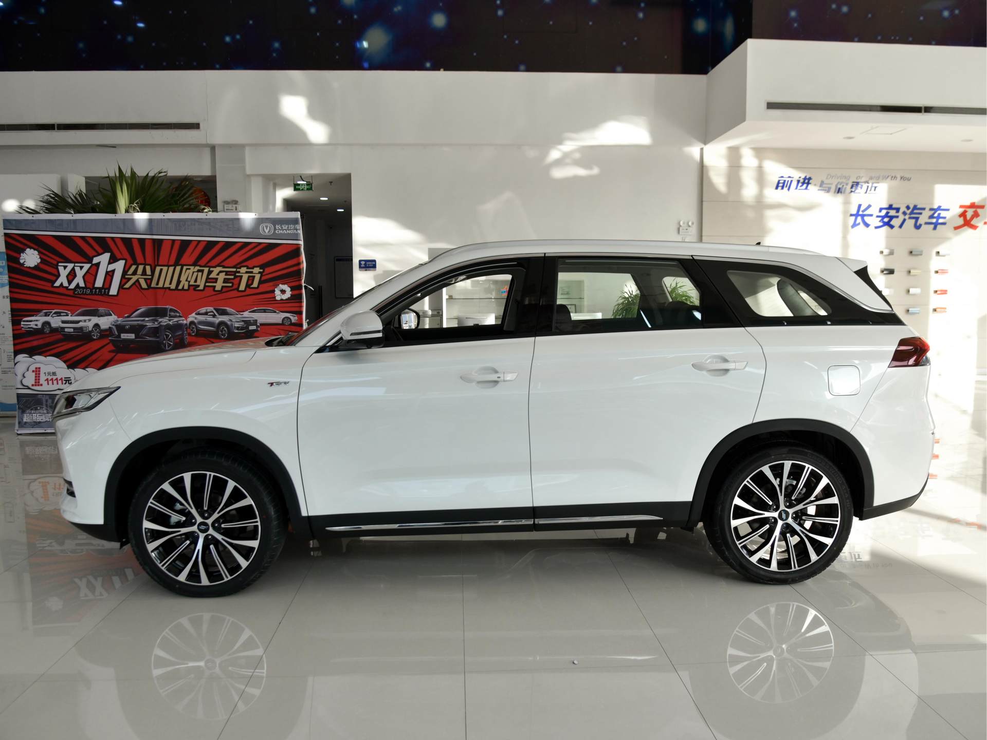 又一"国货之光",不足8万,丐版就有178马力,比h6便宜-新浪汽车