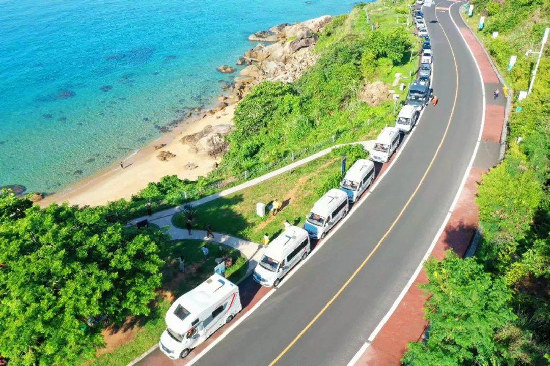 第二天的活动也同样精彩清晨美丽的日月湾