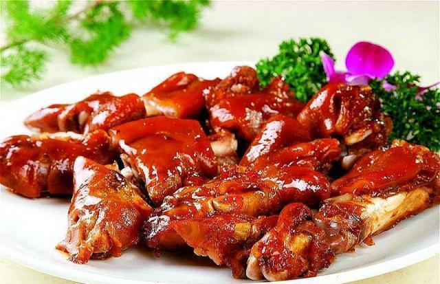 秘制卤猪蹄祖传30年经验和配方全部公开学到就是赚到