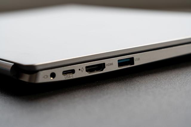 颜值与做工都很不错,酷比魔方i7book开箱图赏