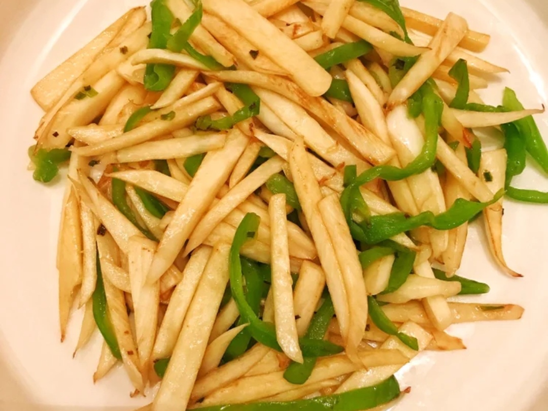 5分钟就能做的素炒茭白,清爽减脂好吃又下饭,营养丰富还吃不胖