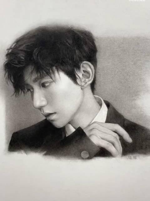 王源素描头像示范教程材料炭笔碳条炭精条