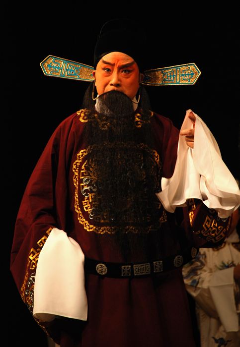 一个被低估的敦厚长者,鲁肃的才干竟然能和周瑜,诸葛亮并肩?