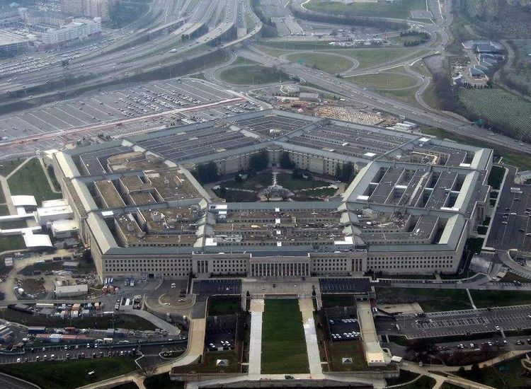 上海也有"五角大楼"?耗资数亿元建成,却荒废10年成"鬼城"