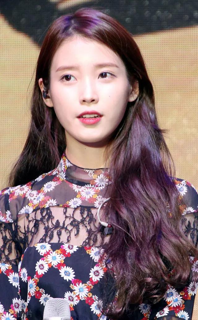 李知恩:笑起来眼睛里有光