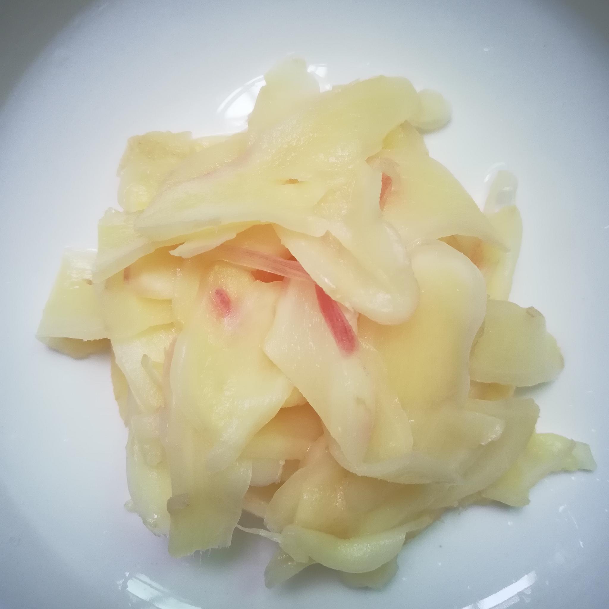 自制醋泡仔姜酸甜可口超脆爽美味佳肴好吃又开胃