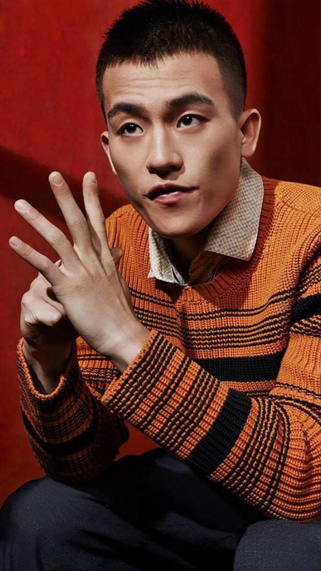 八佰上映破十亿欧豪再次出演正能量影片他的背后究竟是谁