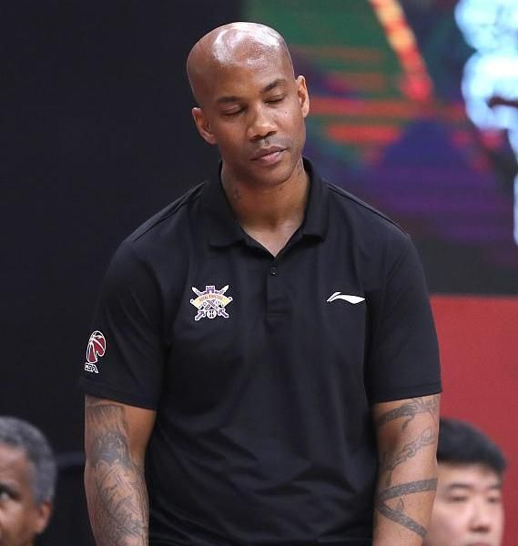 意外加盟上海|新疆|cba|可兰白克_新浪新闻