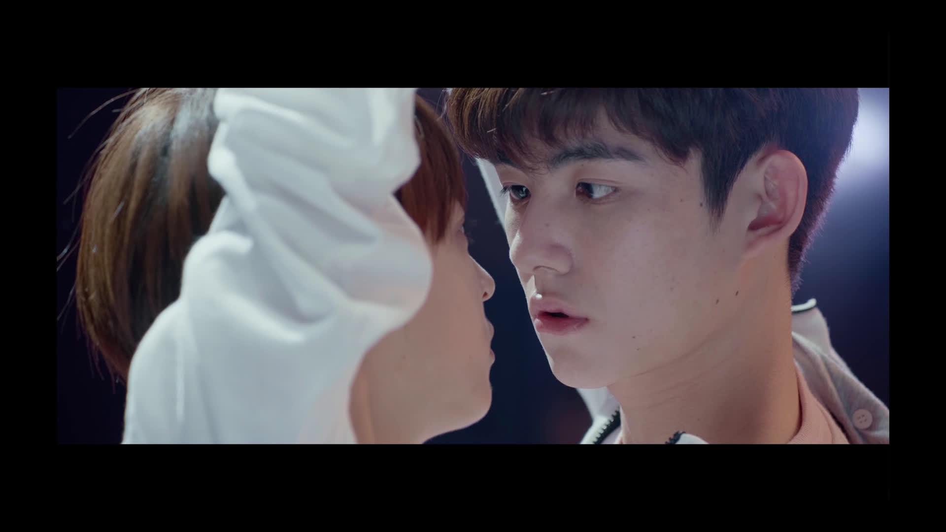 《最后一场电影》正片 为您推荐: 视频:吕小雨严禹豪被曝深夜同回公寓