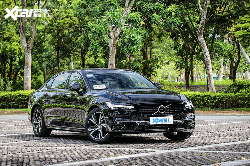 搭48v轻混动力 抢先试驾2021款沃尔沃s90