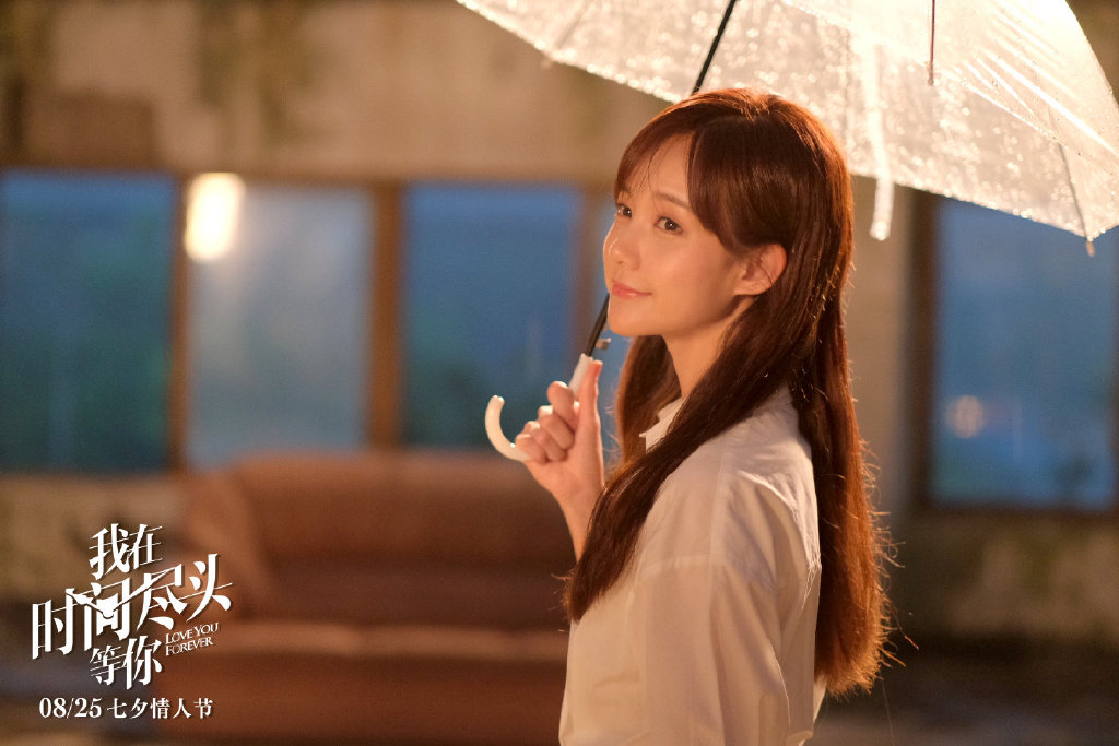 首映票房让热门电影八佰都望尘莫及难道这次李一桐要红了