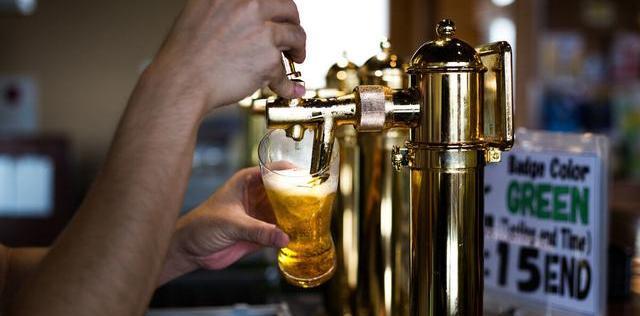 精酿啤酒和普通啤酒有什么区别可能跟你想的不一样