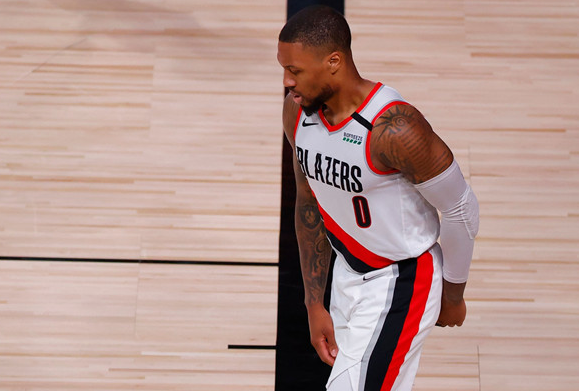 再见利拉德!你没有输,只是湖人太强了