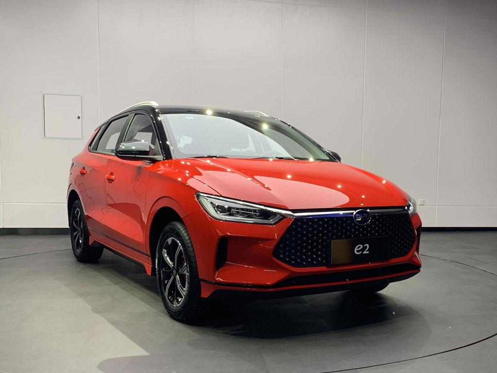 比亚迪e2升级版上市,补贴后售8.98-11.98万元-新浪汽车