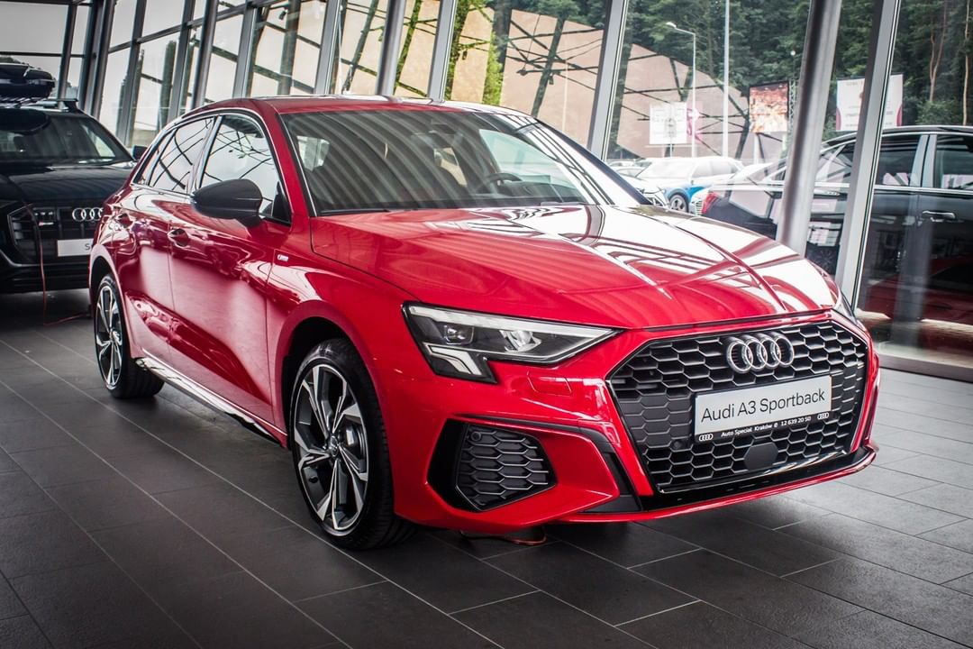 全新奥迪a3两厢版实车 帅气又时尚
