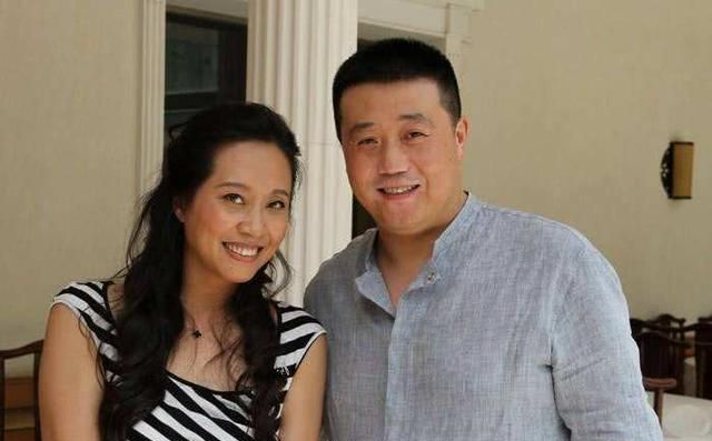 老戏骨黑妹:曾5登春晚,因丈夫病逝息影,今48岁二婚复出无人识