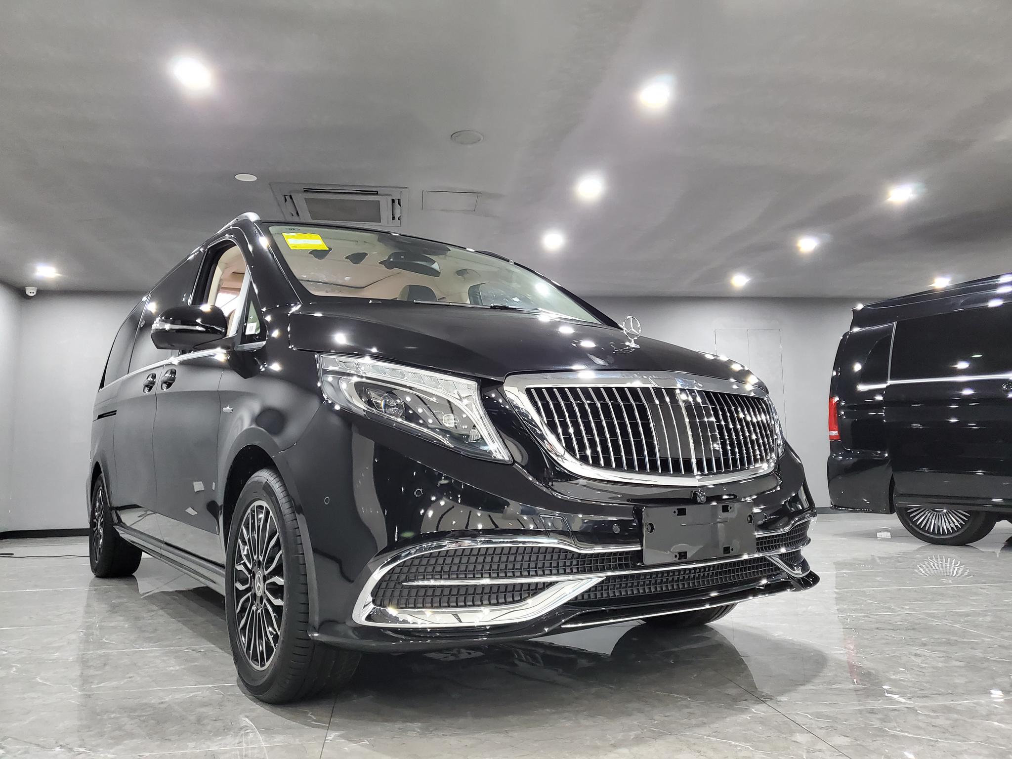 奔驰迈巴赫vs880国六版