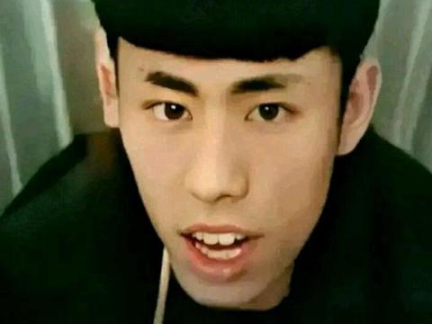 B站谁都黑为何就不黑老八?看完他退网前说的这番话,总算明白了|奥利|笑话|名吃|主播|破产_新浪新闻