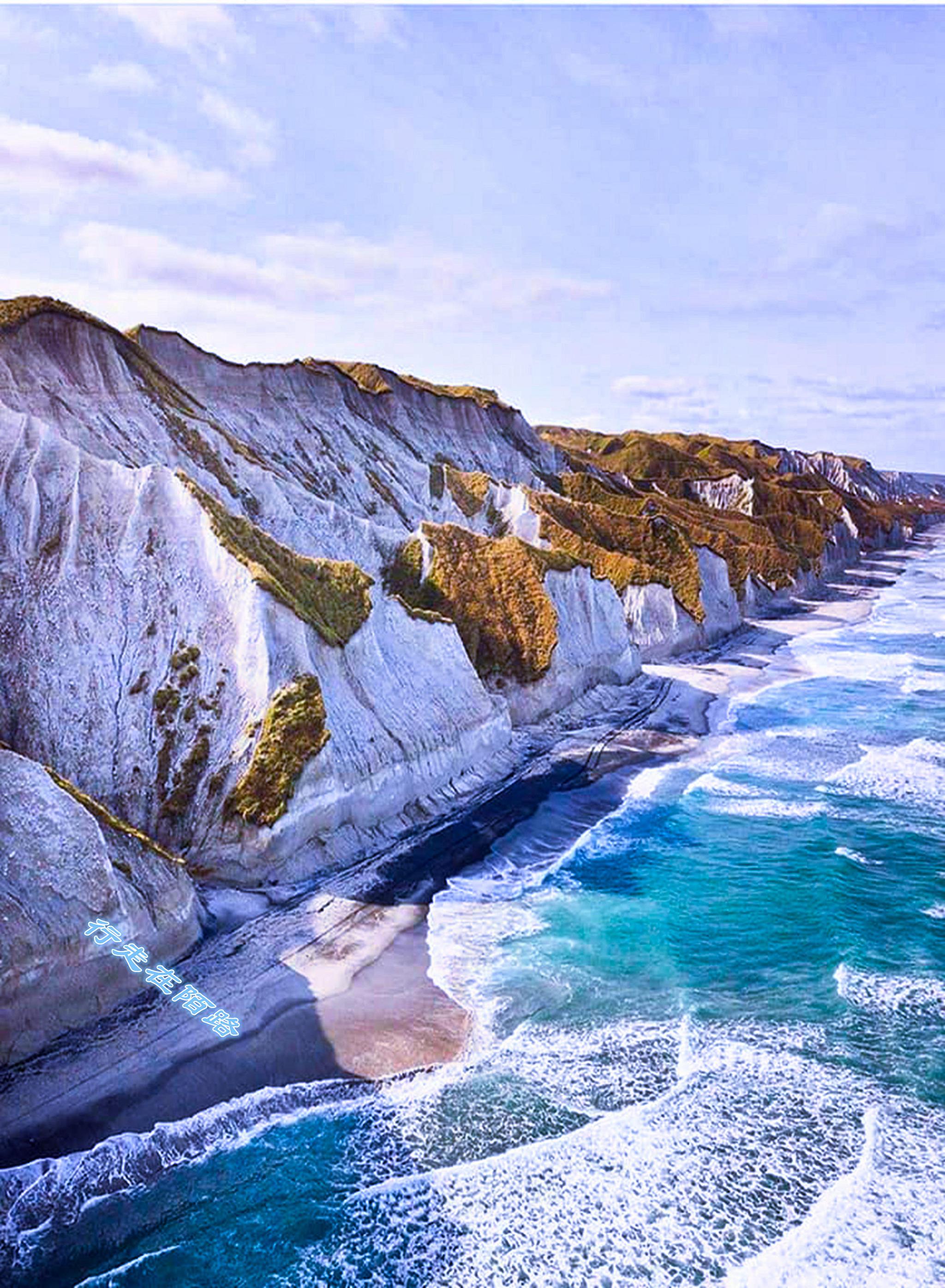 择捉岛20座火山有8座是活的岛上鱼子酱任吃温泉免费
