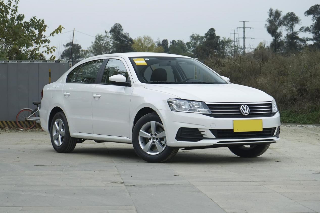 朗逸,轩逸也得服气,新宝骏rc-5外观,品质一流,摆脱大叔范