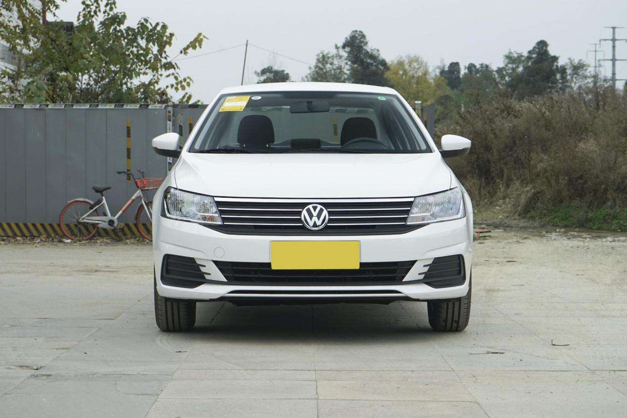 朗逸,轩逸也得服气,新宝骏rc-5外观,品质一流,摆脱大叔范