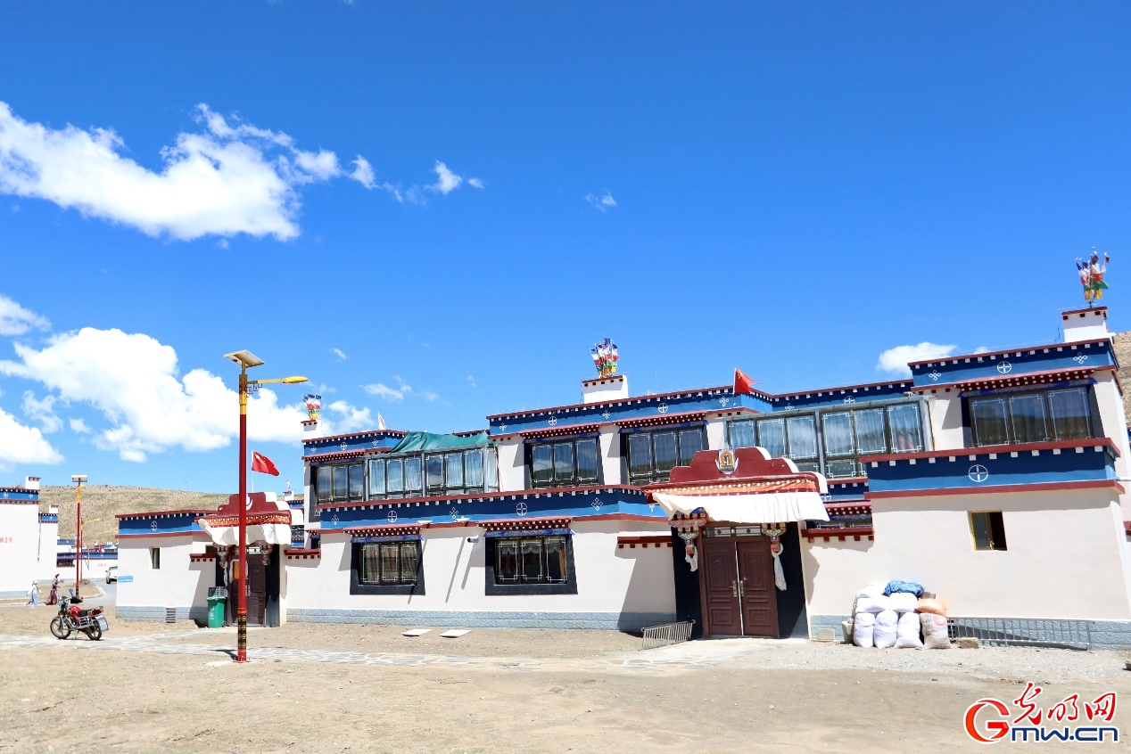 西藏山南市扎杂村:在高原住上好房子 过上好生活