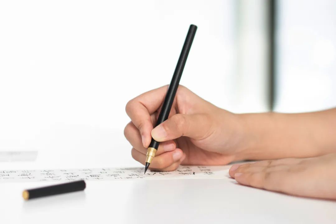 众筹丨一支中国人造的自来水毛笔,让毛笔真正进入2.0时代!