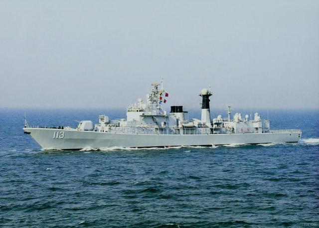 随着165和166舰退役,海军051时代就此终结,中国海军的现代化水平