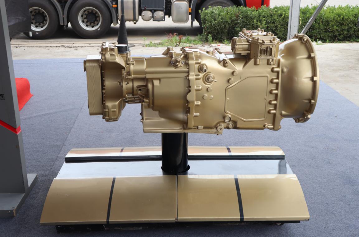 自媒体 正文充分考虑到中国驾驶员的实际需求,龙擎品牌da14 amt变速箱