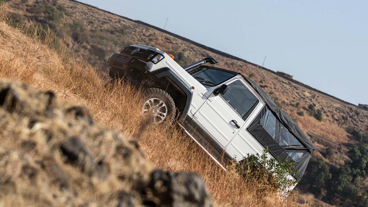 印度越野神车,外观山寨"大g",搭70年代老奔驰动力