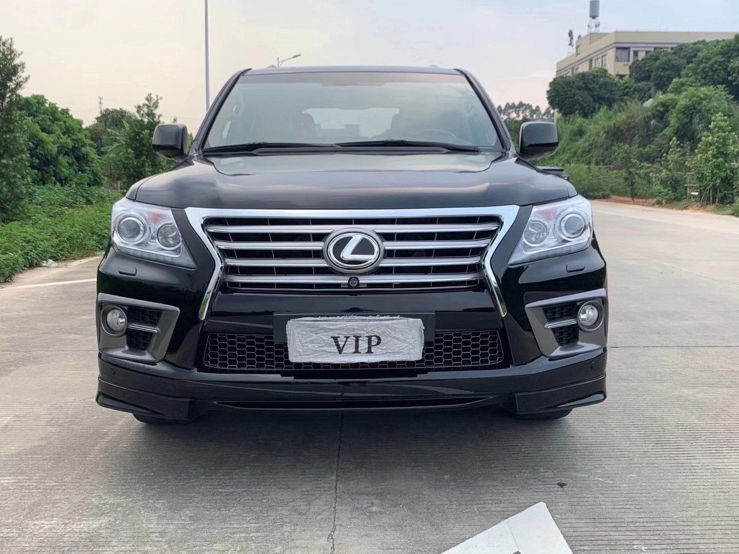 15款雷克萨斯lx570售价25万,锋锐犀利与粗犷大气的风范