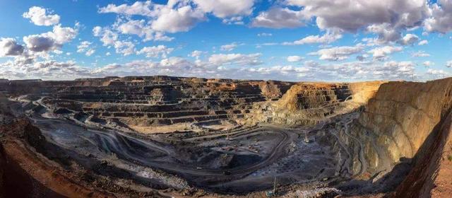 要金山银山也要绿水青山包钢白云鄂博矿山迈向智能矿山